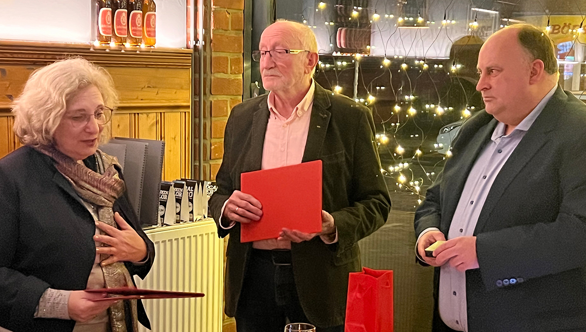 Dr. Daniela De Ridder (l), Willi Jansen (m), Christian Otten (r) - Foto SPD-Salzbergen